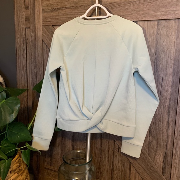 Under Armour Women’s Recovery Fleece Script Crewneck- Small - Picture 2 of 6